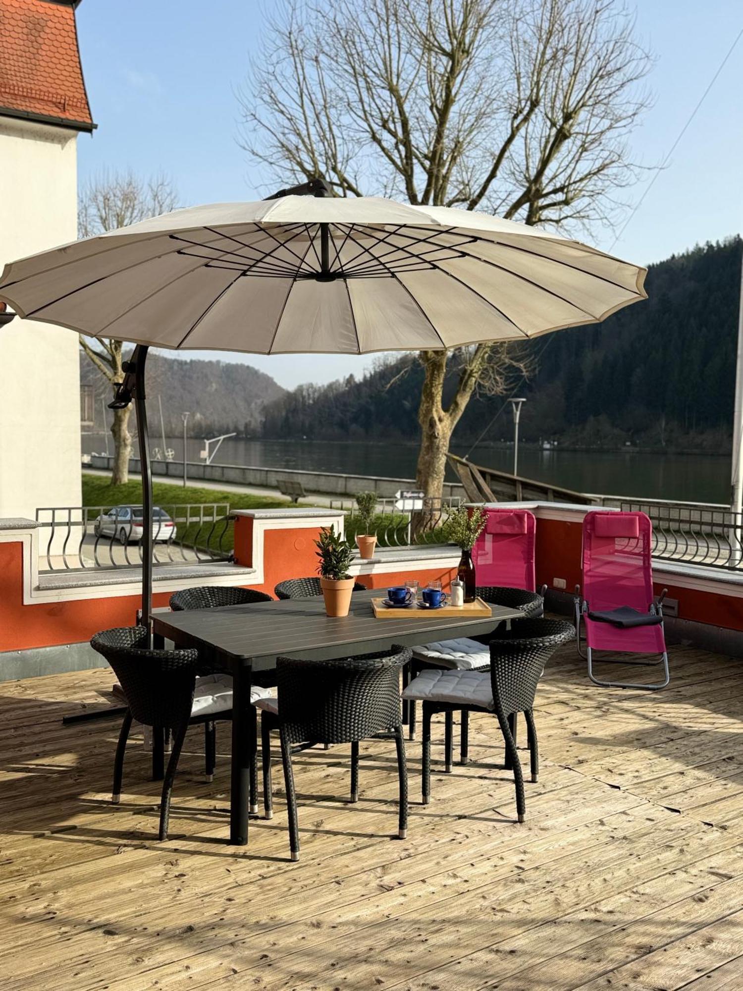 Terrassenwohnung Mit Donaublick Obernzell Luaran gambar